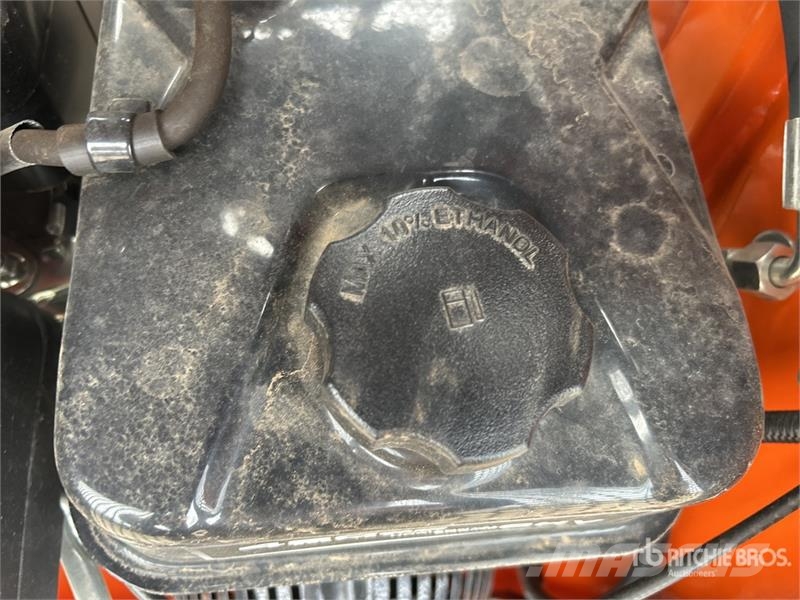  SDLOOL SL36C Skid steer loaders