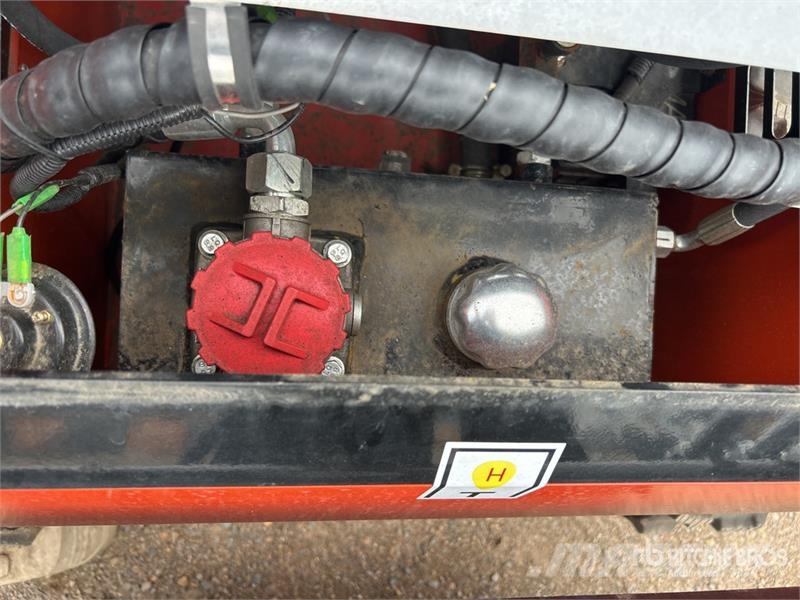  SDLOOL SL36C Skid steer loaders