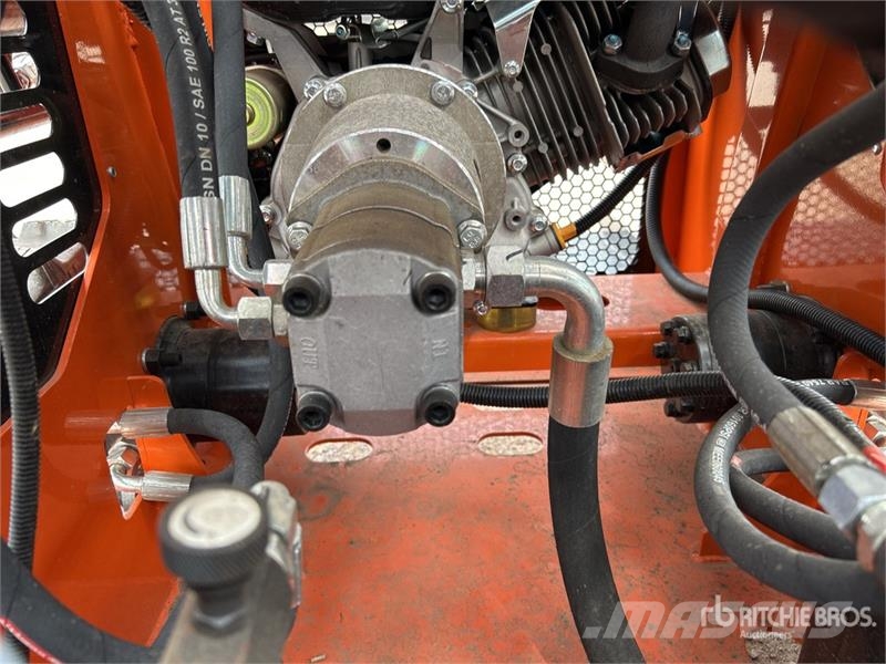 SDLOOL SL36C Skid steer loaders