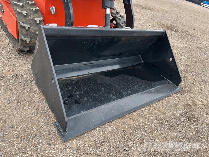  SDLOOL SL36C Skid steer loaders