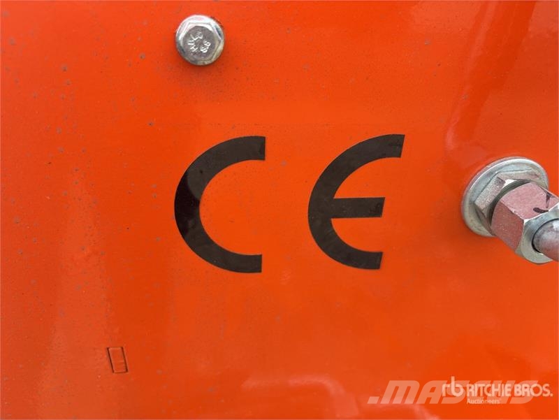SDLOOL SL36CD Mini Skid Steer Loader (Unused) Skid steer mini utovarivači