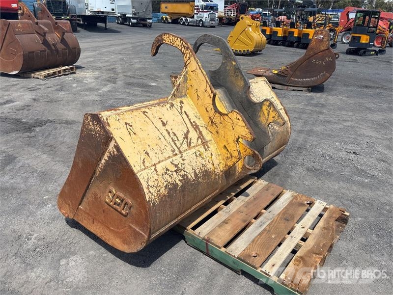 SEC 2000 mm Cleanup Excavator Bucket Buckets