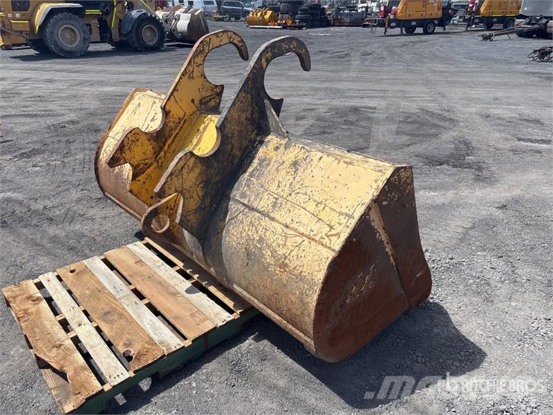 SEC 2000 mm Cleanup Excavator Bucket Buckets