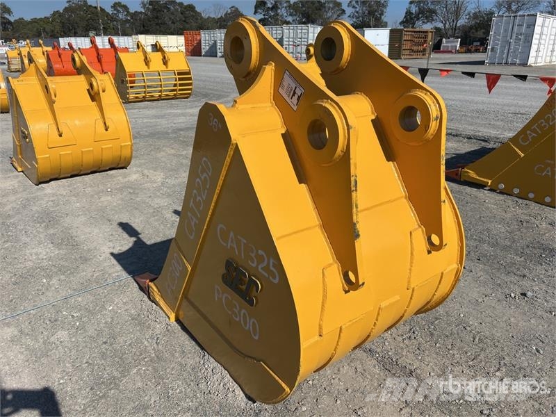 SEC 900 mm Digging Excavator Bucket - Fits 25 Ton (Unu دلاء