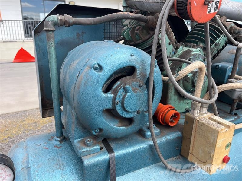  Servex Skid-Mounted Air Compressor Compressors
