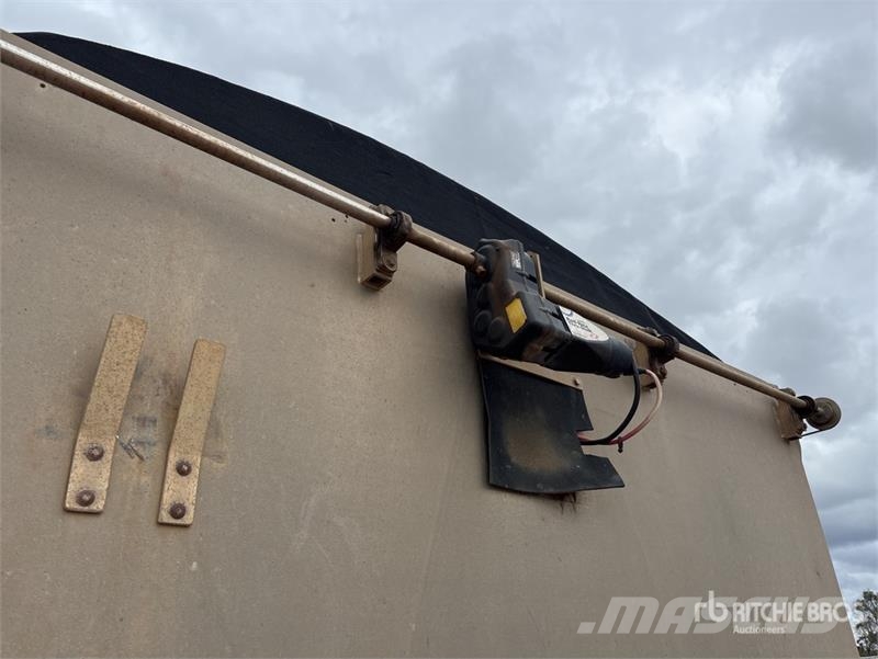 Shephard 7.6 m Quad Dog End Dump Trailer Самоскиди