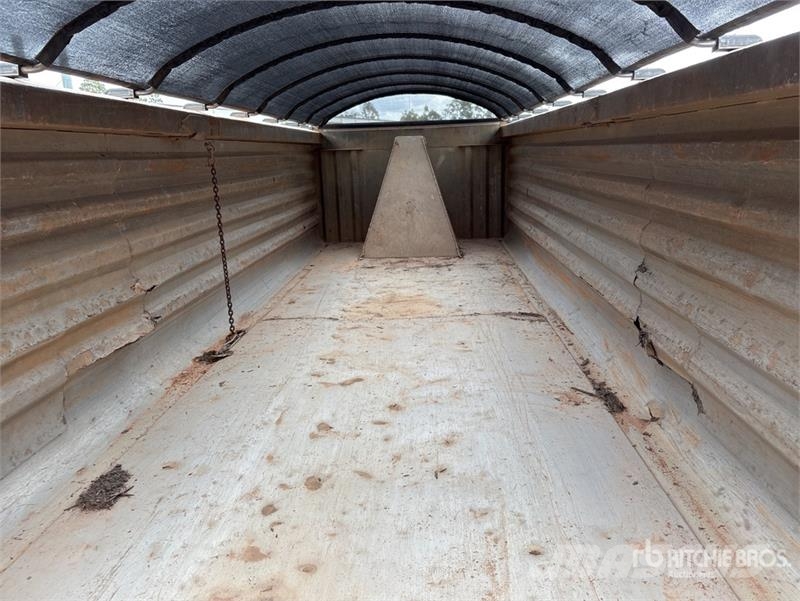 Shephard 7.6 m Quad Dog End Dump Trailer Самоскиди