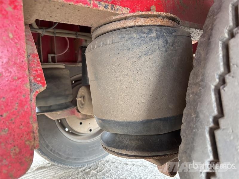 Shephard 7.6 m Quad Dog End Dump Trailer Самоскиди