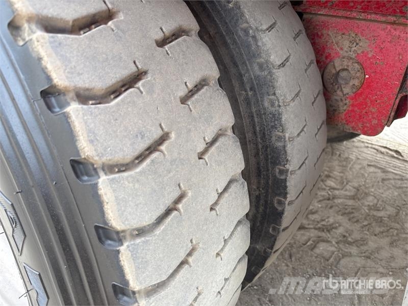 Shephard 7.6 m Quad Dog End Dump Trailer Самоскиди