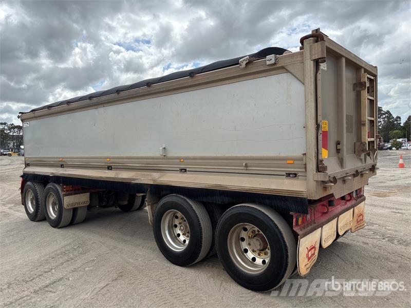 Shephard 7.6 m Quad Dog End Dump Trailer Самоскиди