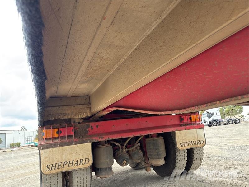 Shephard 7.6 m Quad Dog End Dump Trailer Самоскиди