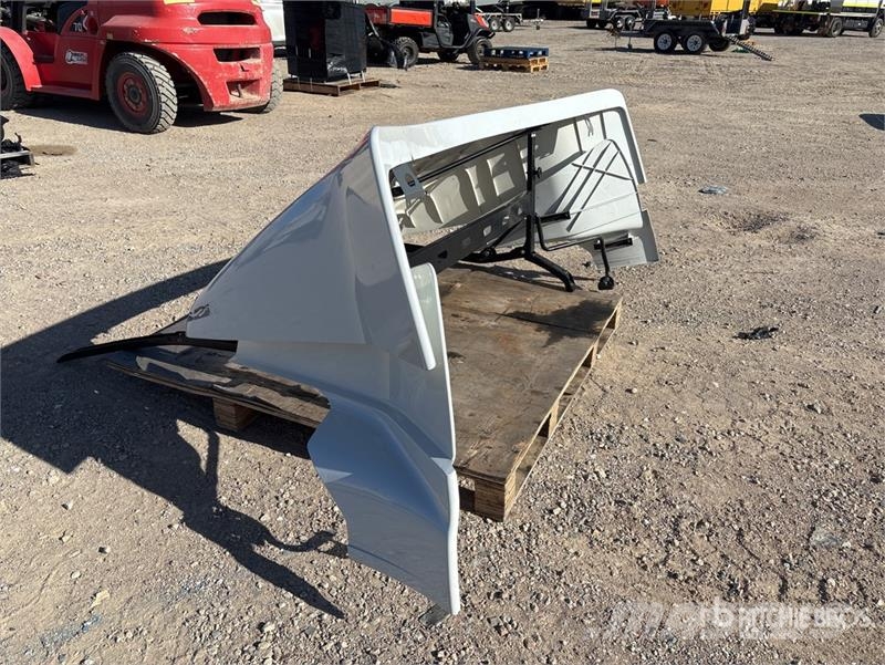 Sitrak Cab Airfoil (Unused) Kita