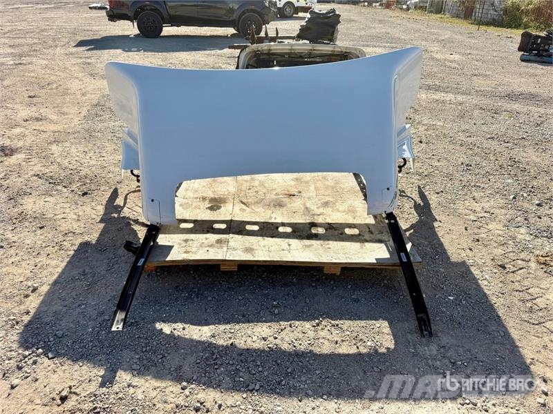 Sitrak Cab Airfoil (Unused) Kita