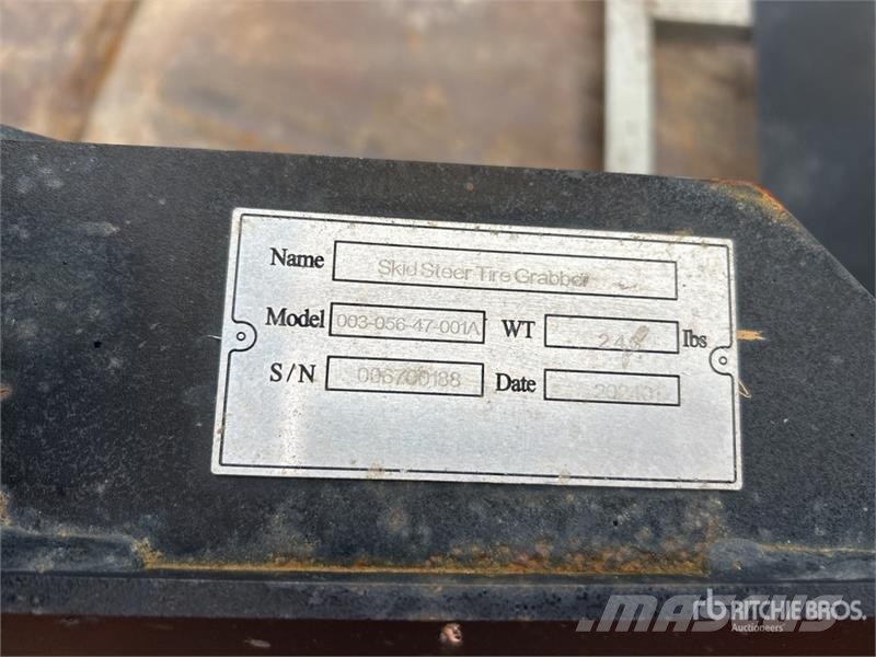 Skid Steer Tyre Grabber مكونات أخرى
