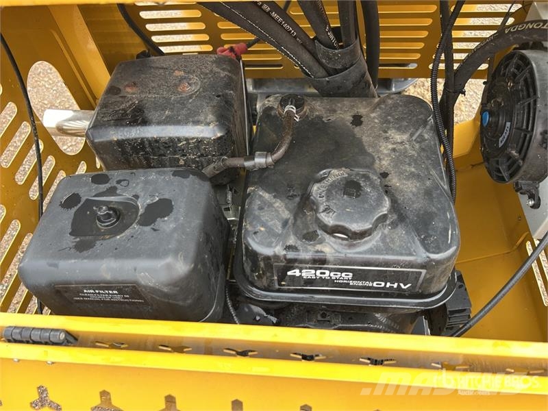 SKLP X1200 Mini Crawler Concrete Buggy (Unused) Priedai