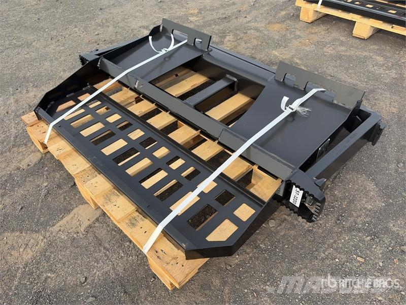  Skyway WSSBF-1150 1150 mm Skid Steer Forks (Unused Villák