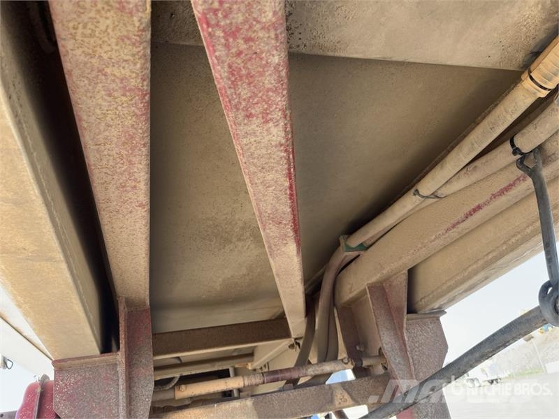 Sloanebuilt 10.5 m Tri/A End Dump Trailer Reboques basculantes