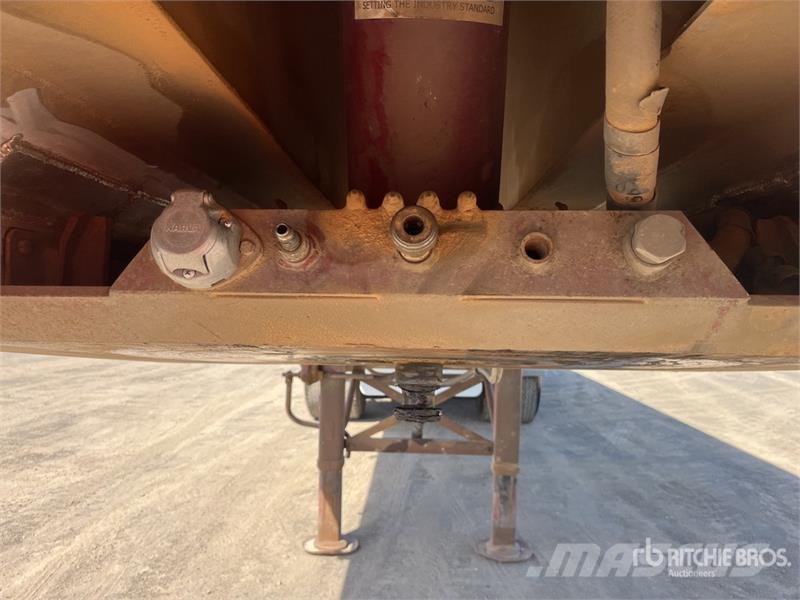 Sloanebuilt 10.5 m Tri/A End Dump Trailer Reboques basculantes