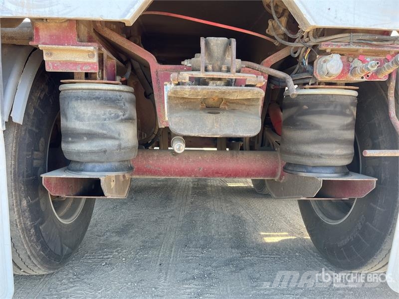Sloanebuilt 10.5 m Tri/A End Dump Trailer Reboques basculantes