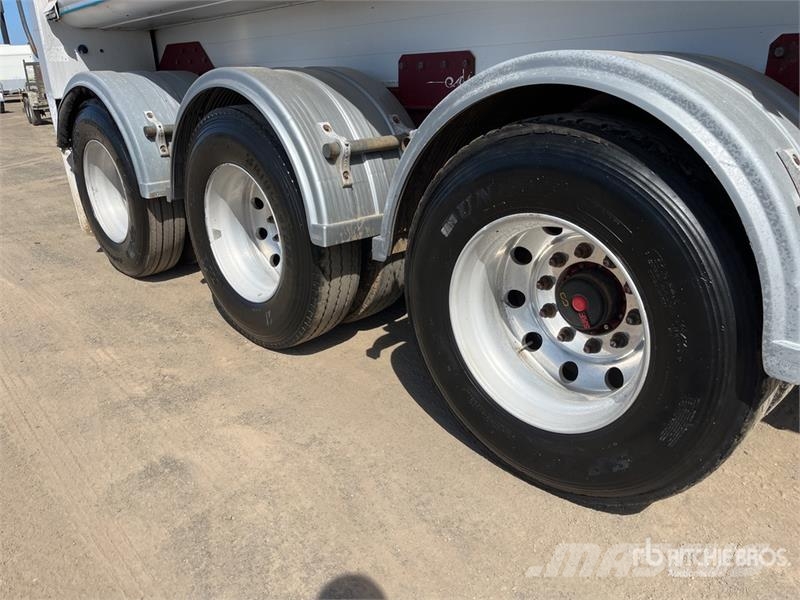 Sloanebuilt 10.5 m Tri/A End Dump Trailer Reboques basculantes
