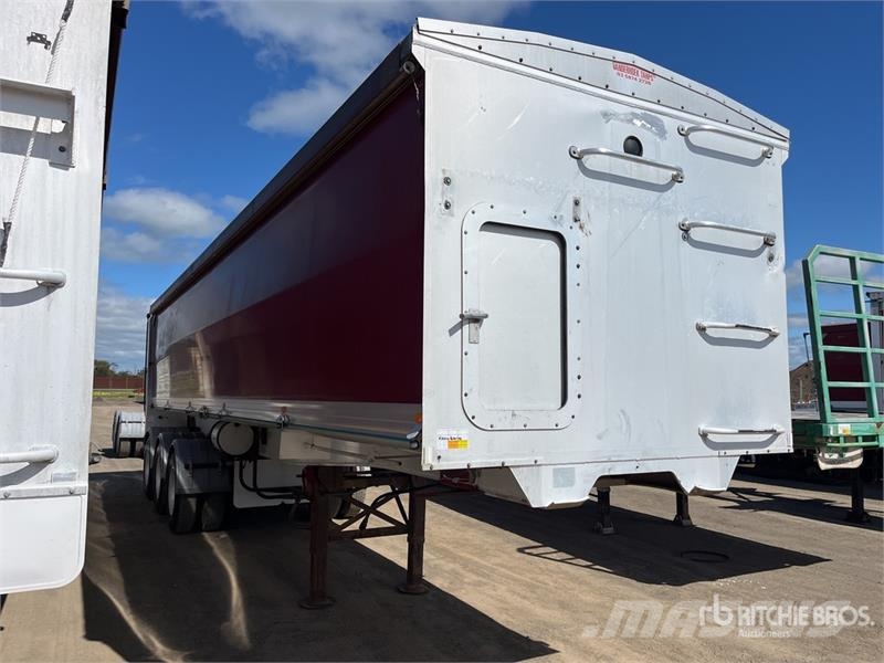  Sloanebuilt 10.5 m Tri/A End Dump Trailer Самосвальные прицепы
