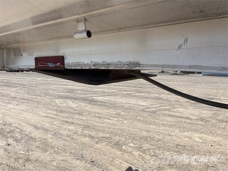 Sloanebuilt 10.5 m Tri/A End Dump Trailer Reboques basculantes