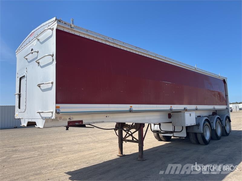 Sloanebuilt 10.5 m Tri/A End Dump Trailer Reboques basculantes