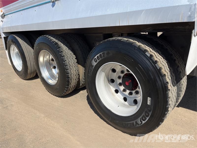 Sloanebuilt 10.9 m Tri/A End Dump Trailer Reboques basculantes