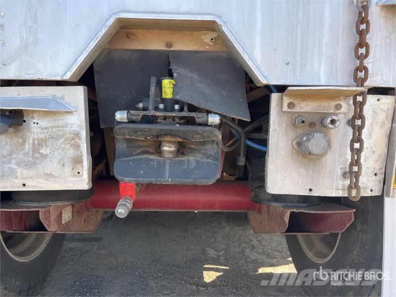 Sloanebuilt 10.9 m Tri/A End Dump Trailer Reboques basculantes