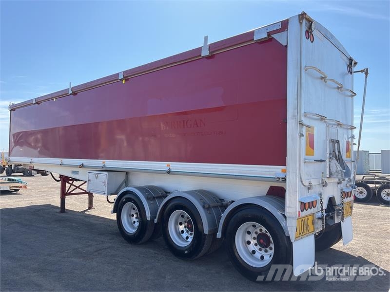 Sloanebuilt 10.9 m Tri/A End Dump Trailer Reboques basculantes