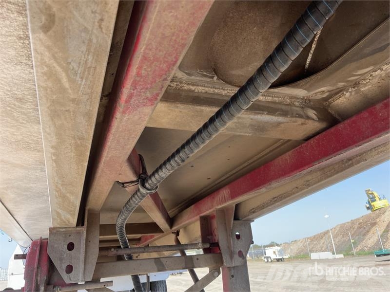 Sloanebuilt 10.9 m Tri/A End Dump Trailer Reboques basculantes