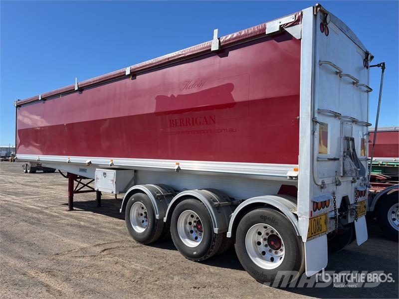 Sloanebuilt 10.9 m Tri/A End Dump Trailer Самосвальные прицепы