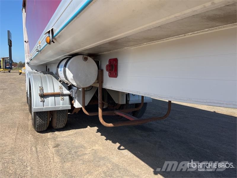 Sloanebuilt 10.9 m Tri/A End Dump Trailer Reboques basculantes