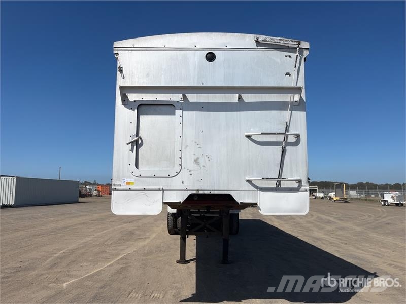 Sloanebuilt 10.9 m Tri/A End Dump Trailer Reboques basculantes