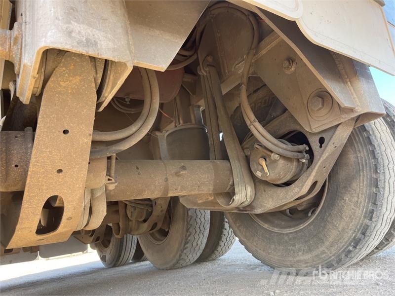 Sloanebuilt 10.9 m Tri/A End Dump Trailer Reboques basculantes