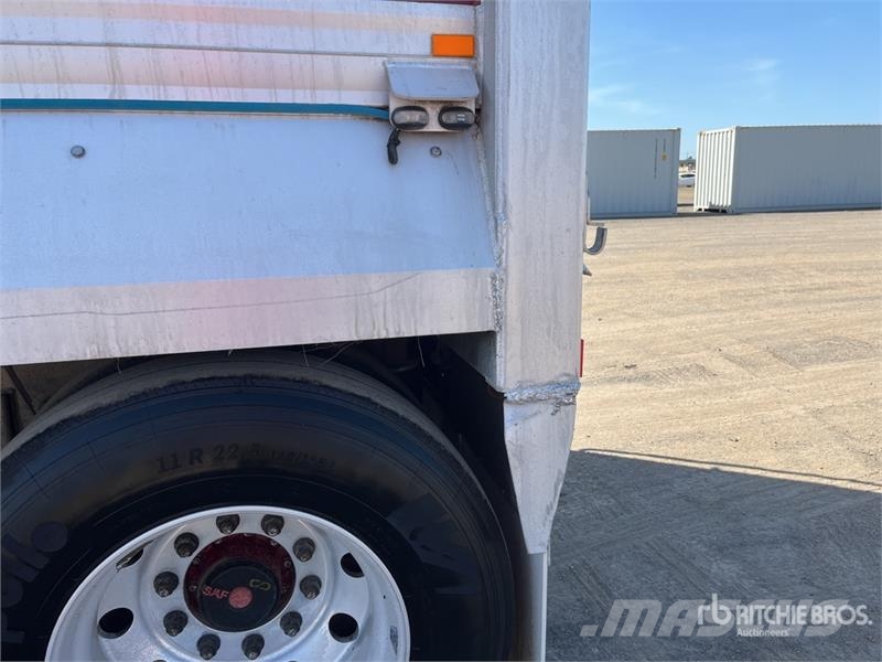Sloanebuilt 10.9 m Tri/A End Dump Trailer Reboques basculantes