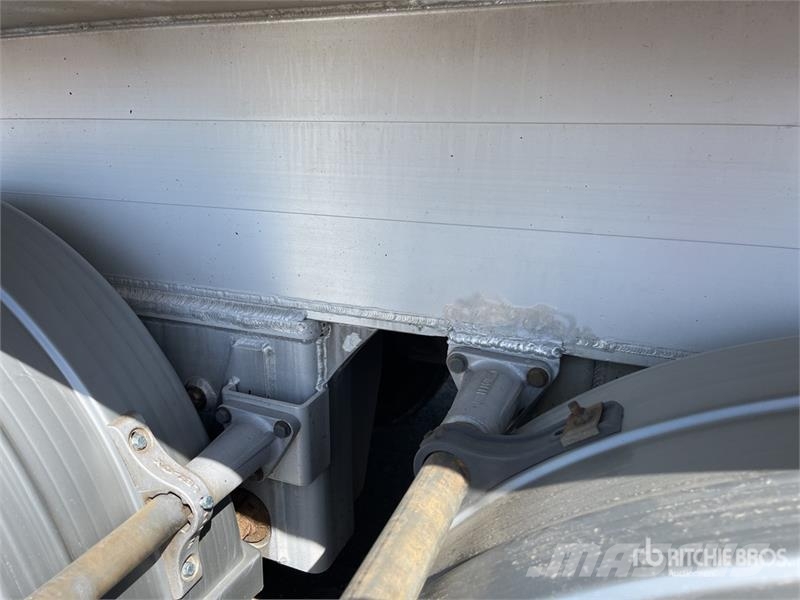 Sloanebuilt 10.9 m Tri/A End Dump Trailer Reboques basculantes