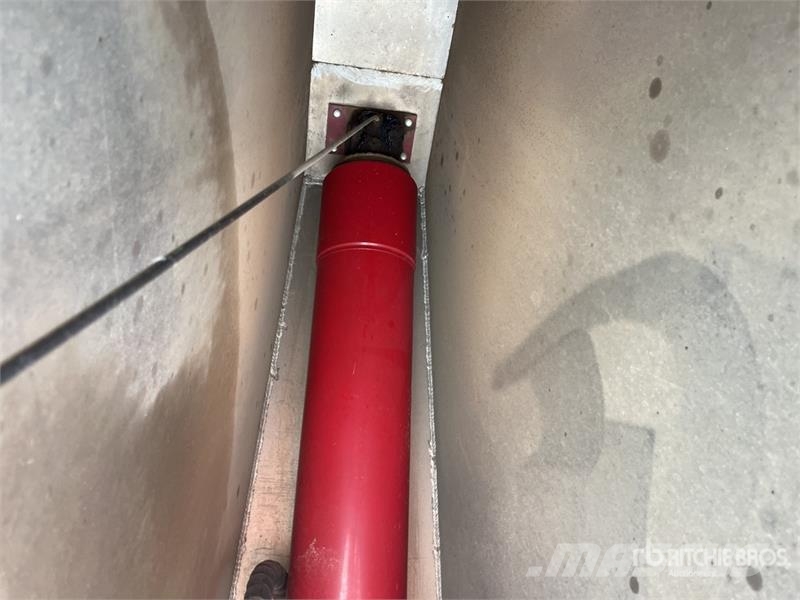 Sloanebuilt 6.5 m Tri/A B-Double Lead Rollback End Reboques basculantes