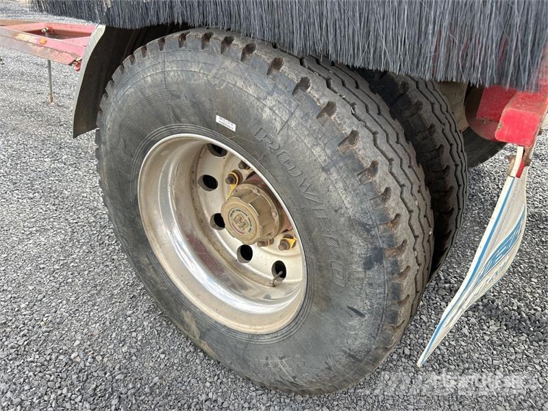  Sloanebuilt 6 m Super Dog End Dump Trailer Самоскиди