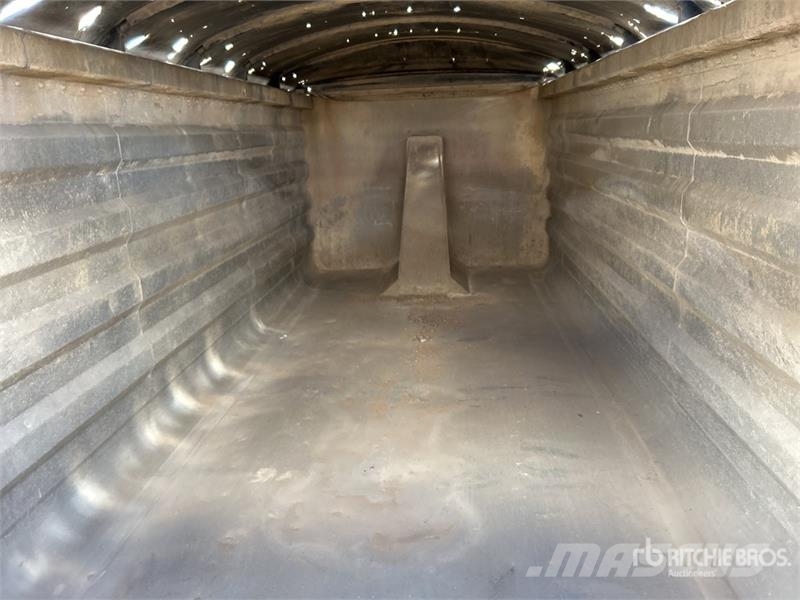  Sloanebuilt 6 m Super Dog End Dump Trailer Самоскиди