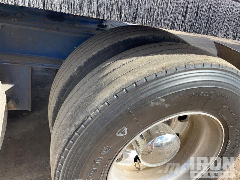 Sloanebuilt 7.8 m Quad Dog End Dump Trailer Bañera