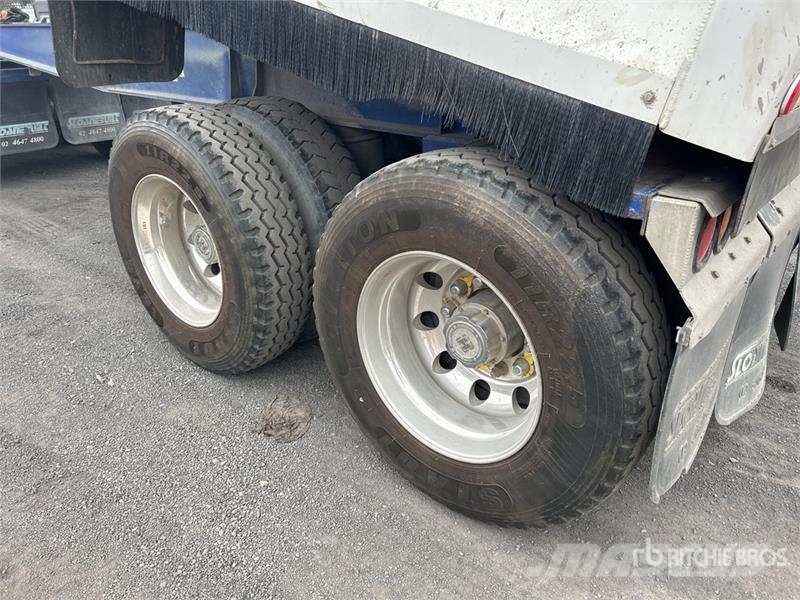 Sloanebuilt 8.2 m Quad Dog End Dump Trailer Tipphengere