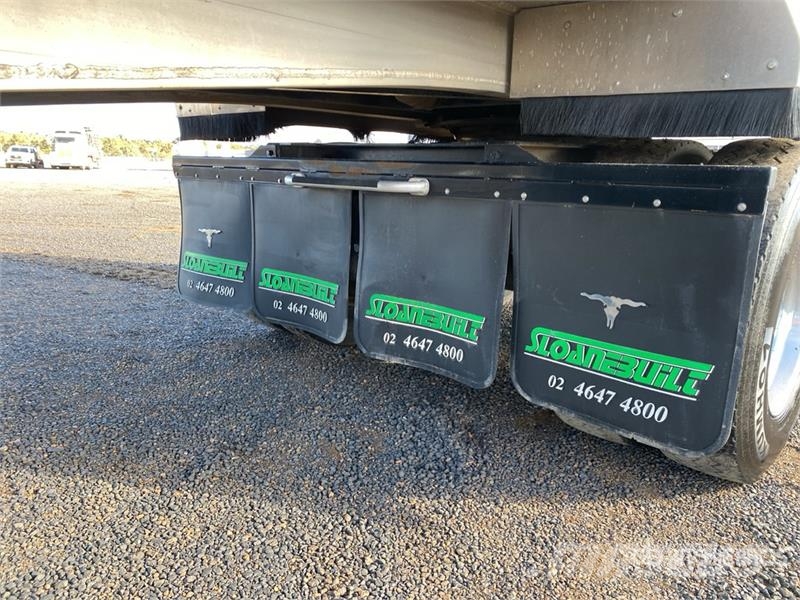Sloanebuilt 8 m Quad Dog End Dump Trailer Bañera