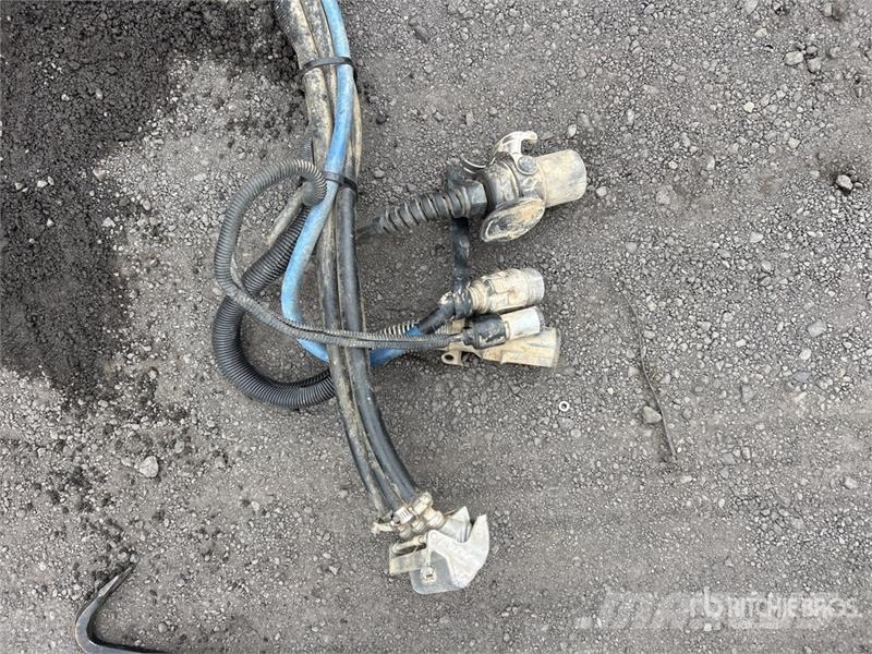  Sloanebuilt 9.9 m 5/Axle Dog End Dump Trailer Tipphengere