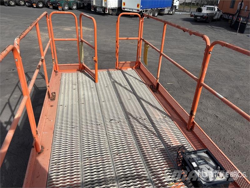 Snorkel SL30SL Diesel Scissor Lift (Inoperable) Käärtõstukid