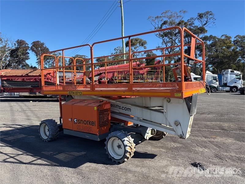 Snorkel SL30SL Diesel Scissor Lift (Inoperable) Scissor lifts