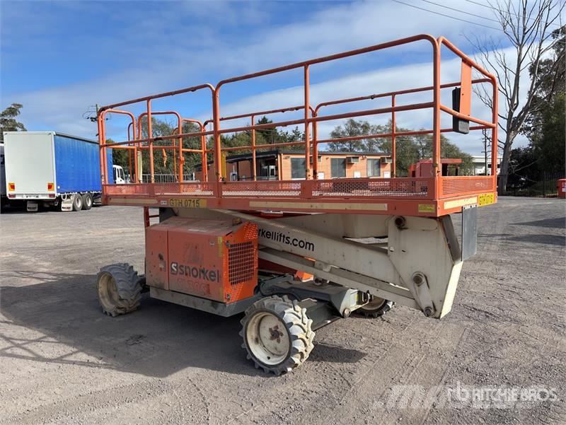Snorkel SL30SL Diesel Scissor Lift (Inoperable) Scissor lifts