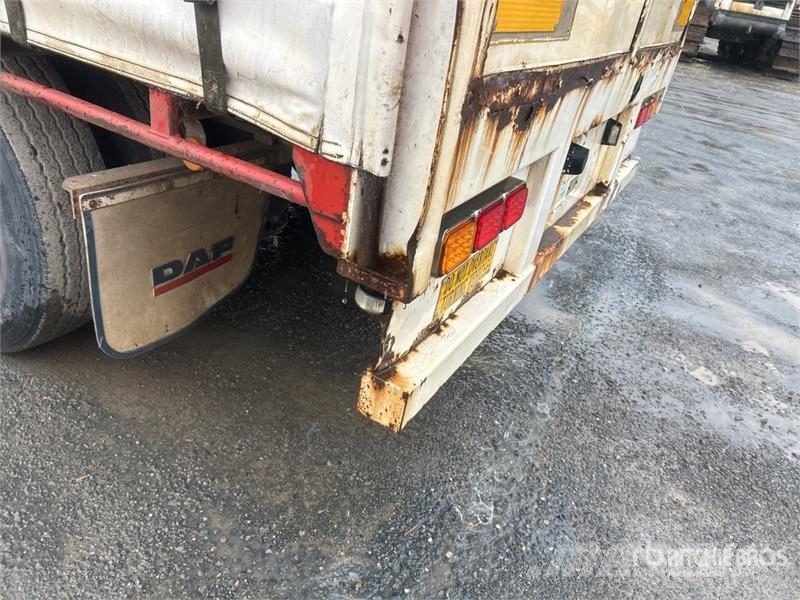 SOUTHERN CROSS 13.4 m Tri/A Step Deck Curtain Side Trailer مقطورات بغطاء جانبي
