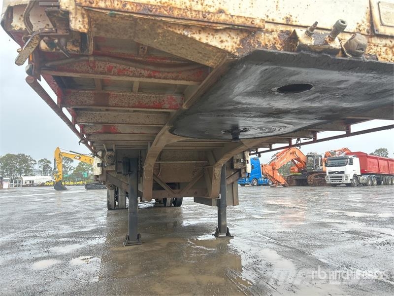 SOUTHERN CROSS 13.4 m Tri/A Step Deck Curtain Side Trailer مقطورات بغطاء جانبي