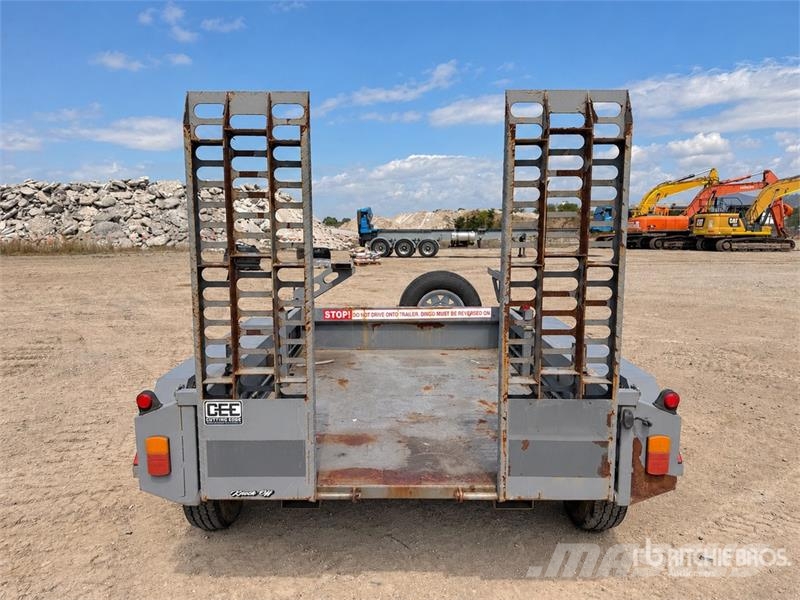 SOUTHERN CROSS 2.4 m Bogie/A Equipment Trailer Přívesy na přepravu automobilů